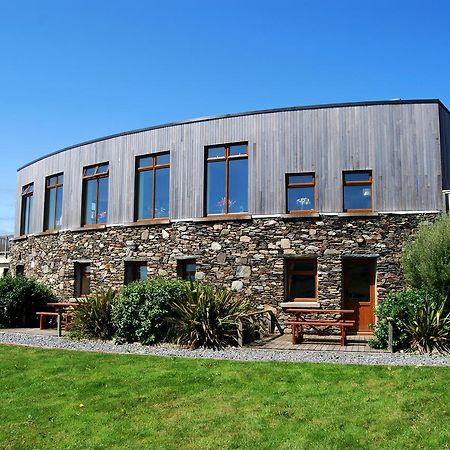 Dolphin Hotel Inishbofin Esterno foto